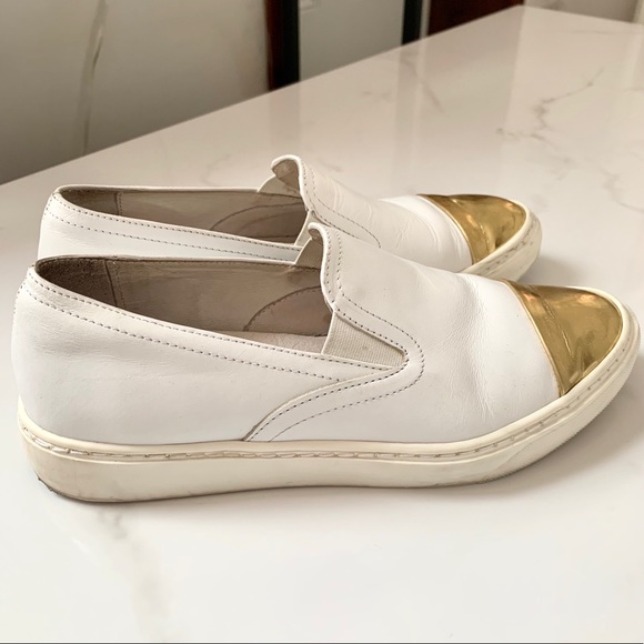 Gabriella White Leather with Gold Tips - Picture 3 of 6